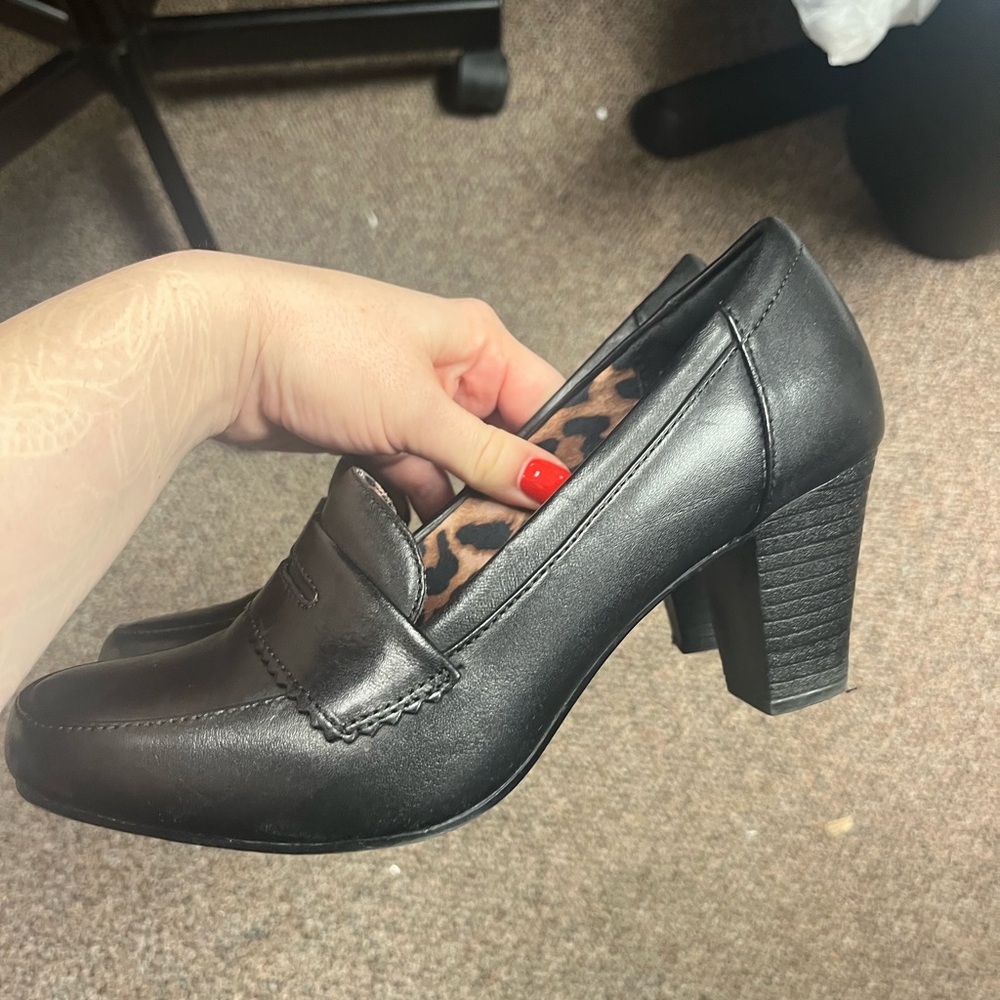 Clarks Women's Classic Black Loafers
